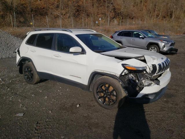 1C4PJMCS6GW174890 - 2016 JEEP CHEROKEE WHITE photo 4