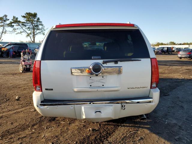 1GYFK262X9R115023 - 2009 CADILLAC ESCALADE E WHITE photo 6