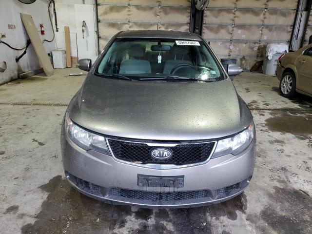 KNAFU4A24A5249554 - 2010 KIA FORTE EX SILVER photo 5