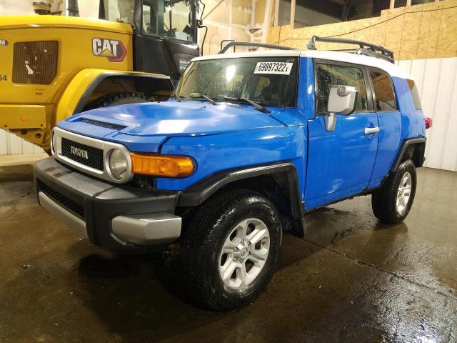 JTEBU11FX70082685 - 2007 TOYOTA FJ CRUISER BLUE photo 1