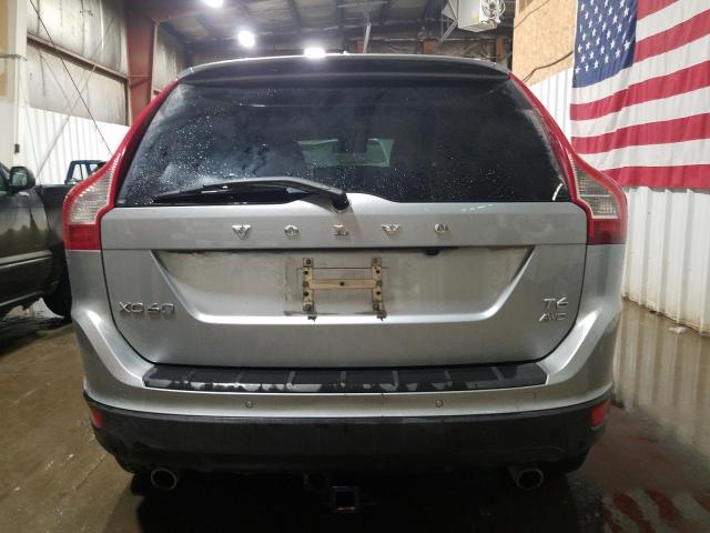 YV4902DZ2D2414318 - 2013 VOLVO XC60 T6 SILVER photo 6