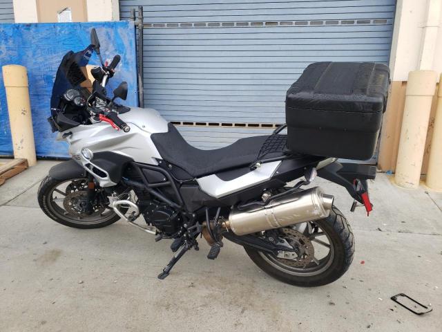 WB10B1108DZF85247 - 2013 BMW F700 GS TWO TONE photo 3