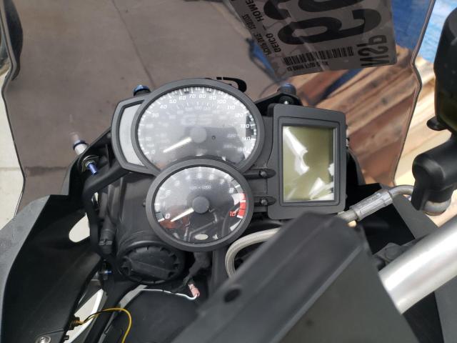 WB10B1108DZF85247 - 2013 BMW F700 GS TWO TONE photo 8