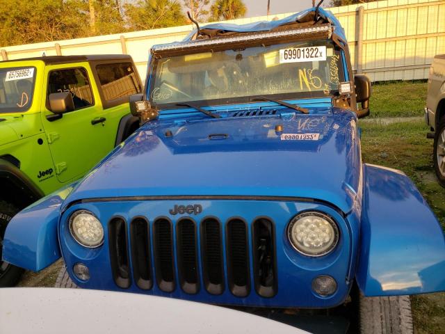 1C4HJWEG1FL718530 - 2015 JEEP WRANGLER U BLUE photo 5