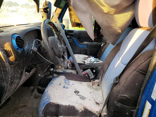 1C4HJWEG1FL718530 - 2015 JEEP WRANGLER U BLUE photo 7