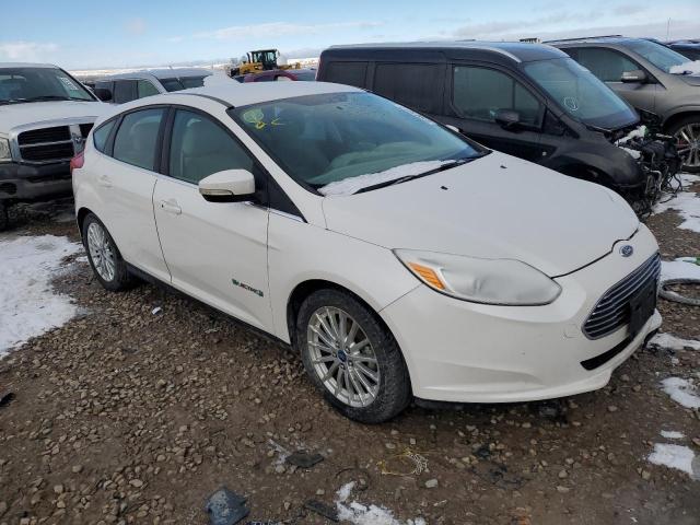 1FADP3R44DL159523 - 2013 FORD FOCUS BEV WHITE photo 4