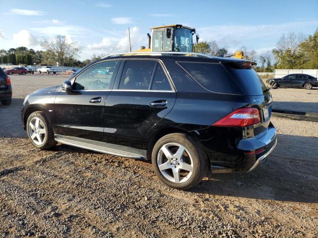 4JGDA7DB0CA044268 - 2012 MERCEDES-BENZ ML 550 4MA BLACK photo 2