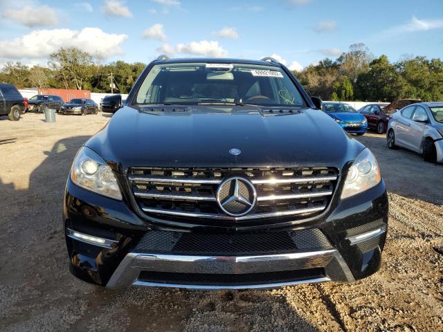 4JGDA7DB0CA044268 - 2012 MERCEDES-BENZ ML 550 4MA BLACK photo 5