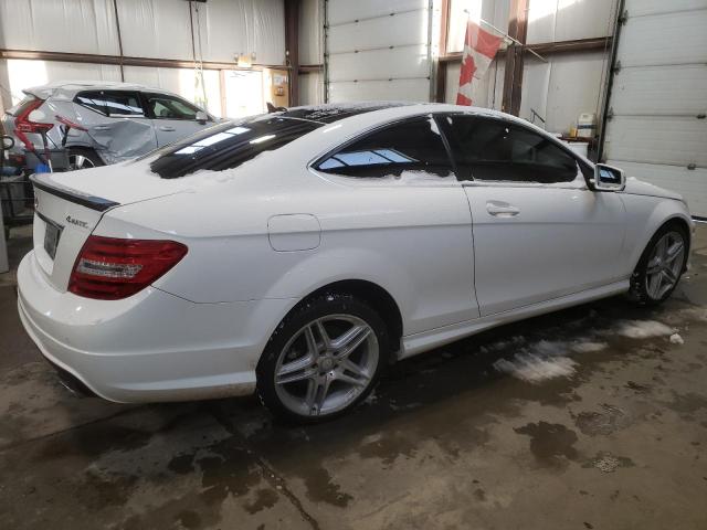 WDDGJ8JB5DG155186 - 2013 MERCEDES-BENZ C 350 4MAT WHITE photo 3