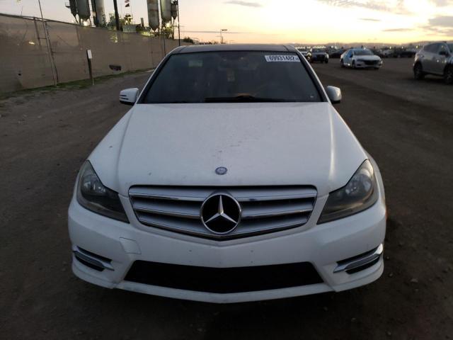 WDDGF4HB1DA853457 - 2013 MERCEDES-BENZ C 250 WHITE photo 5