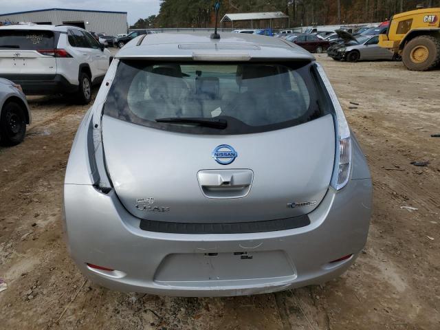 JN1AZ0CP3BT005698 - 2011 NISSAN LEAF SV SILVER photo 6