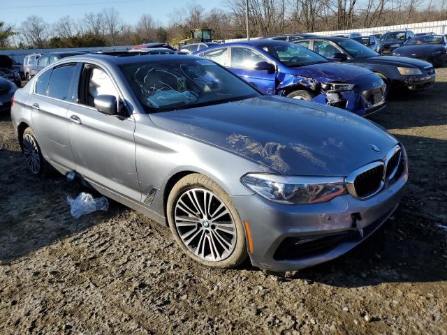 WBAJE7C58JWC56553 - 2018 BMW 540 XI BLUE photo 4