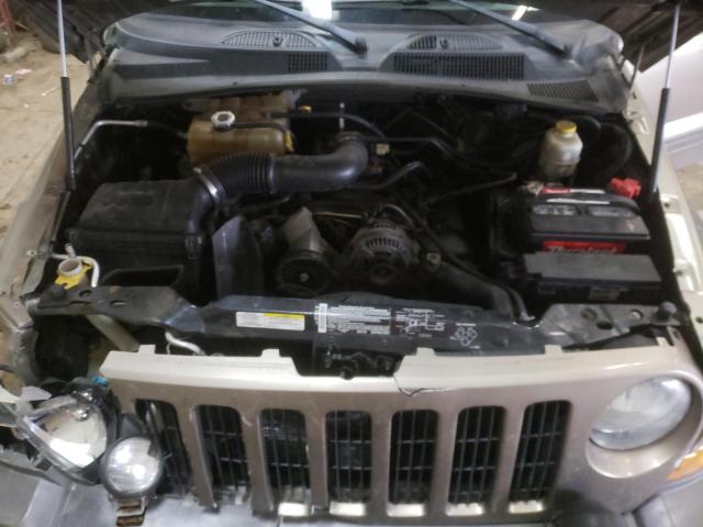 1J4GL38K95W613486 - 2005 JEEP LIBERTY RE 银色 照片 11