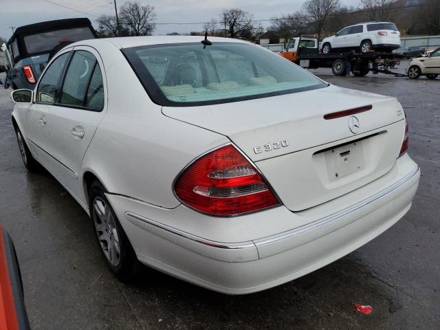 WDBUF26J85A717967 - 2005 MERCEDES-BENZ E 320 CDI WHITE photo 2