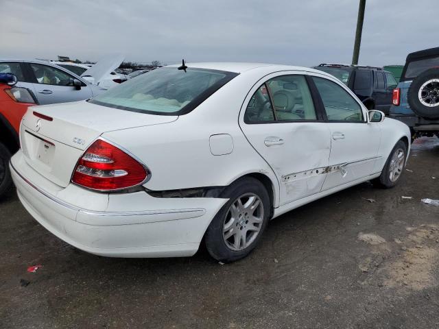 WDBUF26J85A717967 - 2005 MERCEDES-BENZ E 320 CDI WHITE photo 3