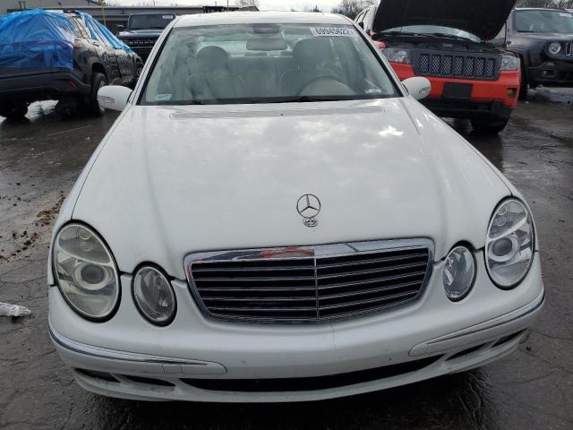 WDBUF26J85A717967 - 2005 MERCEDES-BENZ E 320 CDI WHITE photo 5