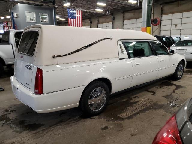 1GEEH00Y58U500462 - 2008 CADILLAC COMMERCIAL WHITE photo 3