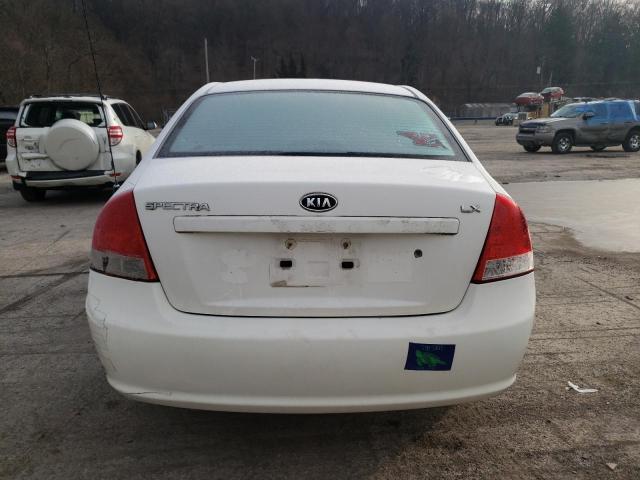 KNAFE221695608356 - 2009 KIA SPECTRA WHITE photo 6