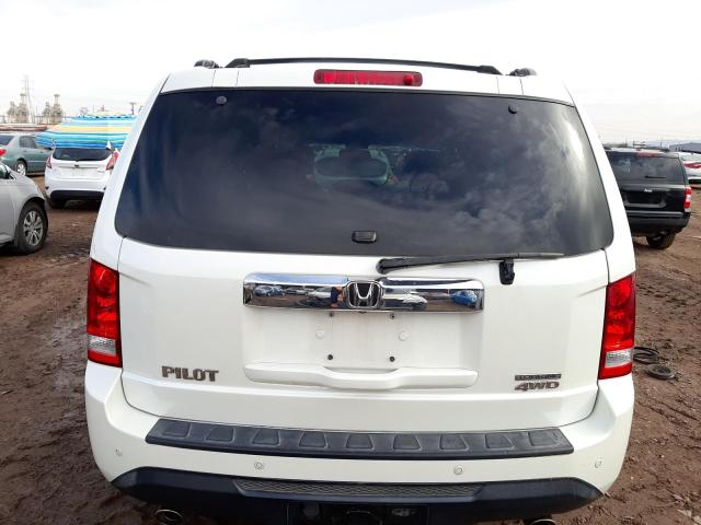 5FNYF4H99FB034640 - 2015 HONDA PILOT TOUR WHITE photo 6