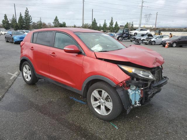 KNDPB3A20D7457561 - 2013 KIA SPORTAGE B RED photo 4