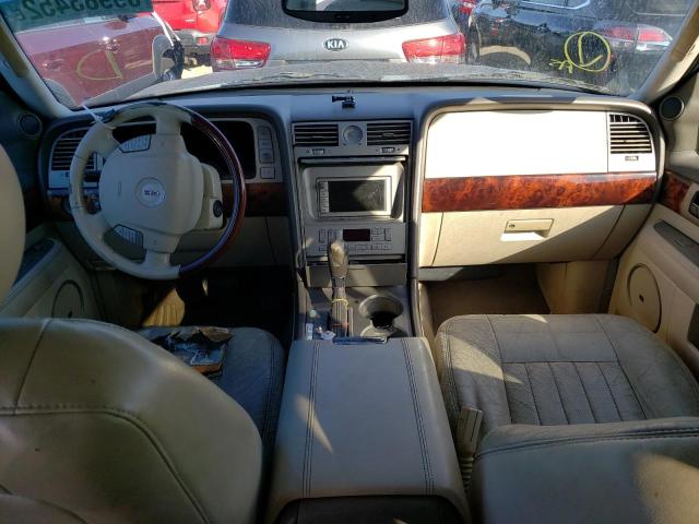 5LMFU27R94LJ41631 - 2004 LINCOLN NAVIGATOR 黑色 照片 8