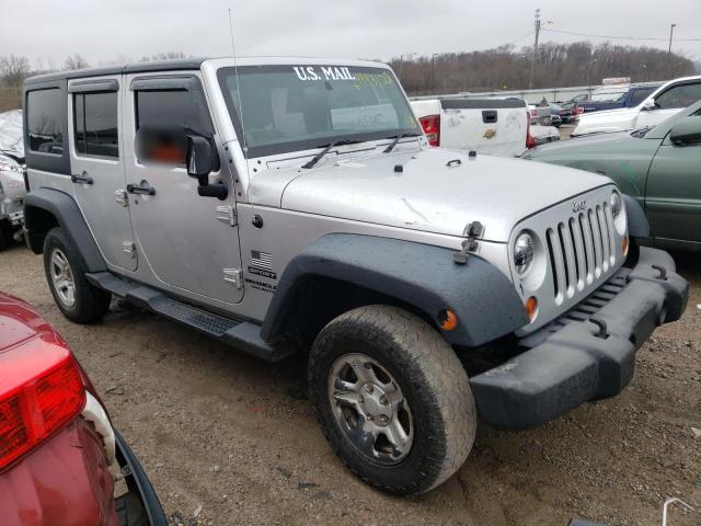 1C4BJWKG5CL267799 - 2012 JEEP WRANGLER U ვერცხლისფერი ფოტო 4