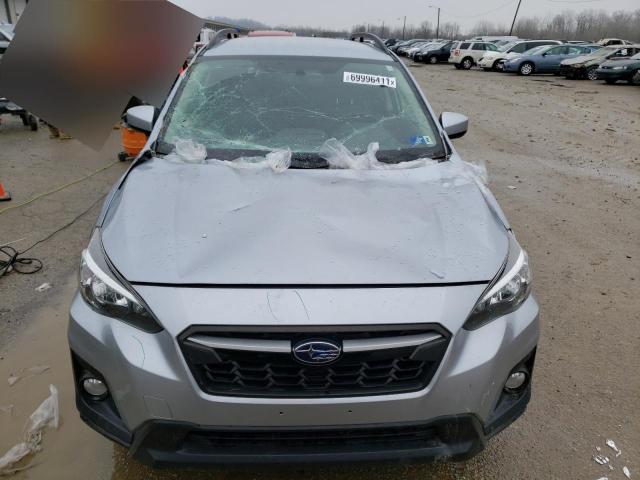 JF2GTABC8JH253333 - 2018 SUBARU CROSSTREK SILVER photo 9