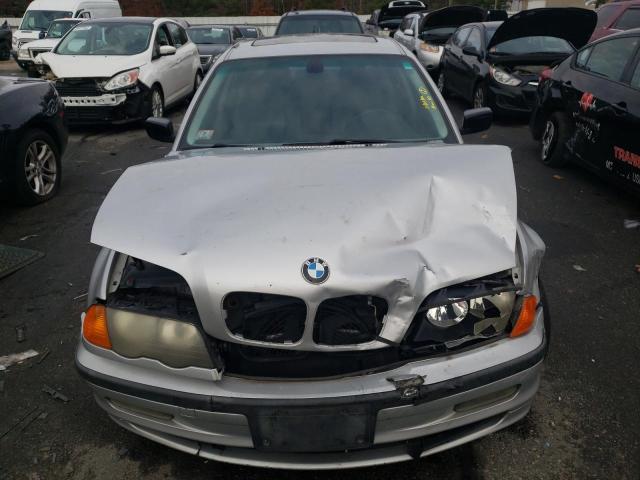 WBAAM5330XFR11980 - 1999 BMW 328 I AUTO SILVER photo 5