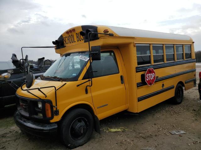 1GDJG31F121220213 - 2002 GMC SAVANA CUT YELLOW photo 2