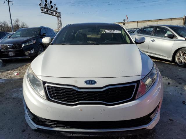 KNAGM4AD2C5024221 - 2012 KIA OPTIMA HYB WHITE photo 5