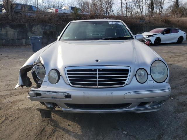 WDBJF82J31X049918 - 2001 MERCEDES-BENZ E 320 4MAT SILVER photo 5