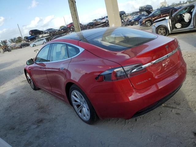 5YJSA1E1XHF195440 - 2017 TESLA MODEL S Qırmızı foto 2