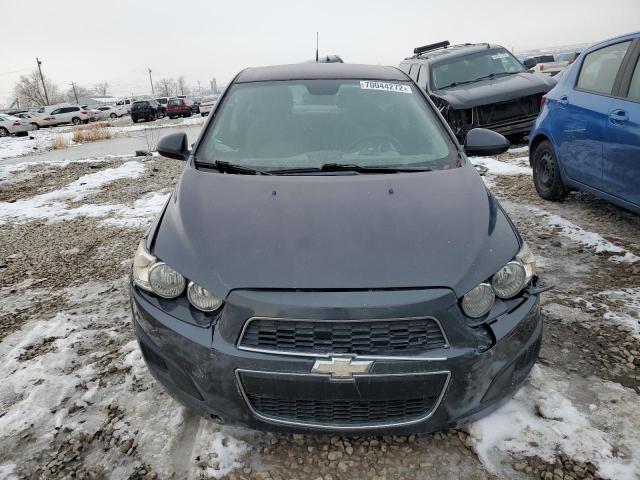 1G1JA5SH7D4209762 - 2013 CHEVROLET SONIC LS GRAY photo 5