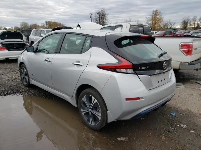 1N4BZ1CP4KC320152 - 2019 NISSAN LEAF S PLU SILVER photo 2