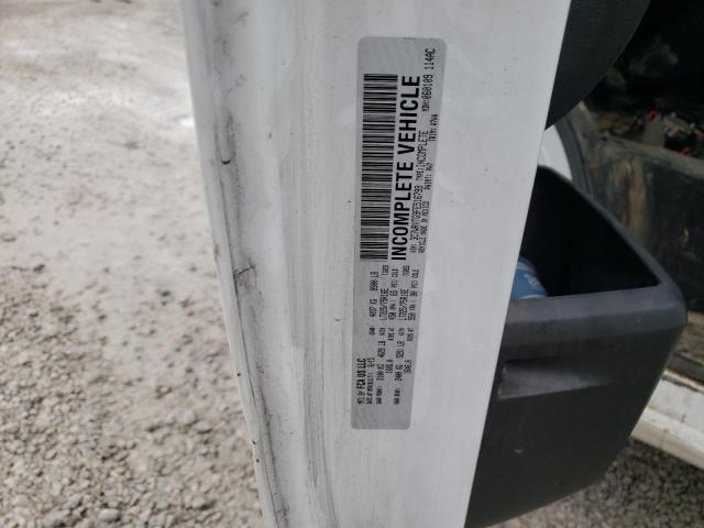 3C7WRVTG9FE516799 - 2015 RAM PROMASTER 白色 照片 13