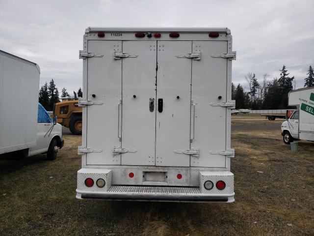 4UZA4FA41YCF32508 - 2000 FREIGHTLINER CHASSIS M WHITE photo 6