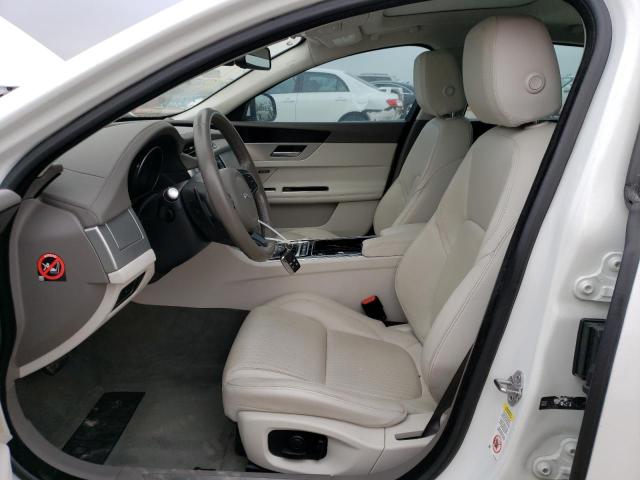 SAJBE4BV8GCY02851 - 2016 JAGUAR XF PRESTIG WHITE photo 7