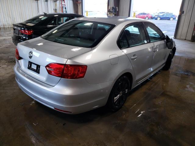 3VW1K7AJ1EM331136 - 2014 VOLKSWAGEN JETTA BASE 银色 照片 3