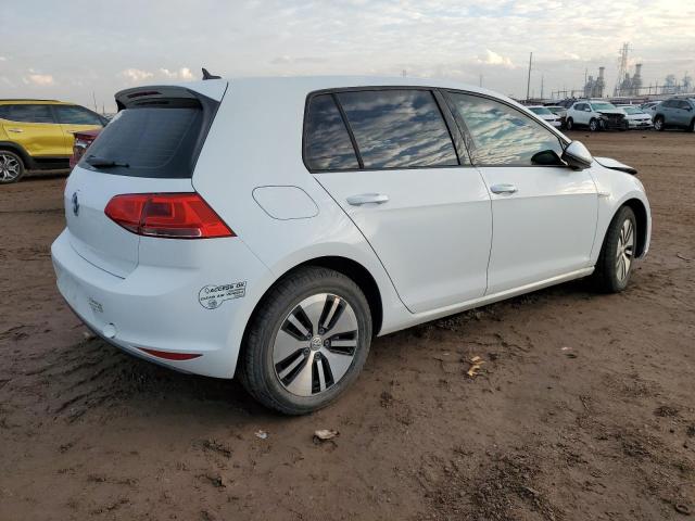 WVWKP7AU3GW912532 - 2016 VOLKSWAGEN E-GOLF SE WHITE photo 3