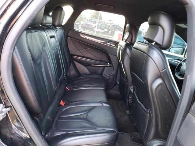 5LMTJ2DH3HUL41105 - 2017 LINCOLN MKC SELECT BLACK photo 11