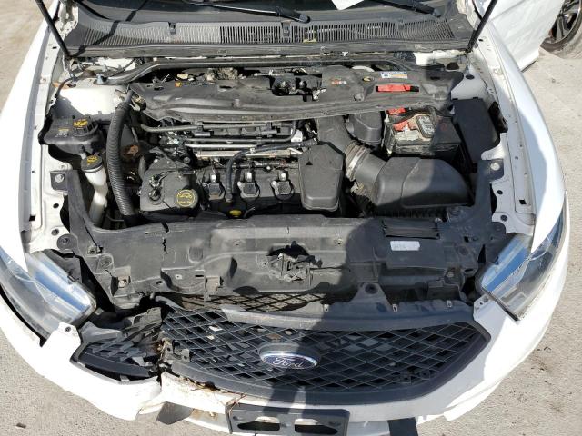 1FAHP2L80JG125509 - 2018 FORD TAURUS POL WHITE photo 11