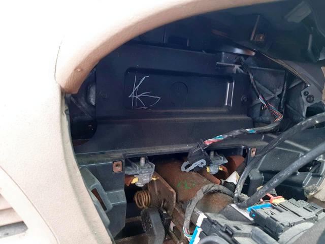 1G1ZE5E74A4157738 - 2010 CHEVROLET MALIBU LTZ თეთრი ფოტო 8