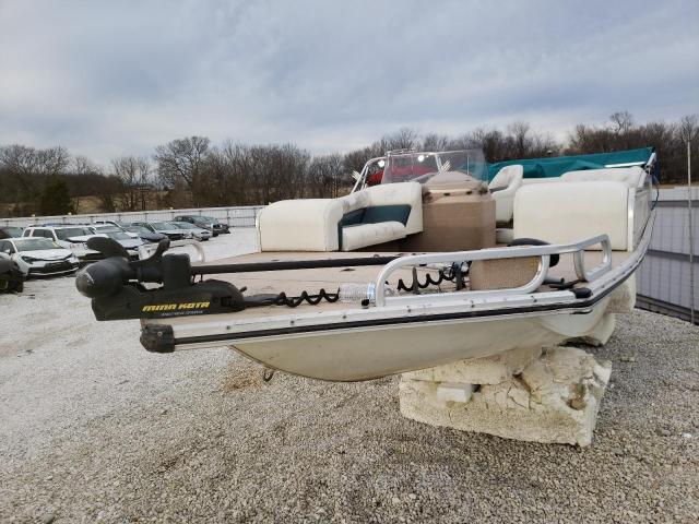 0MCL510DD999 - 1999 LOWE BOAT WHITE photo 9