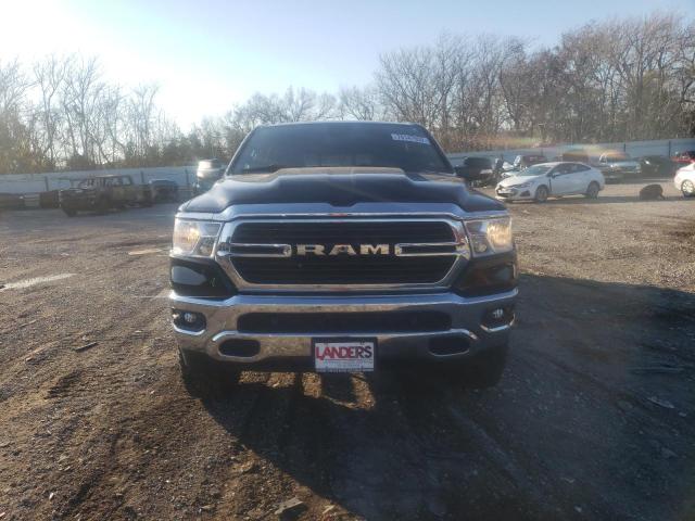 1C6SRFFT5KN624263 - 2019 RAM 1500 BIG H GREEN photo 5