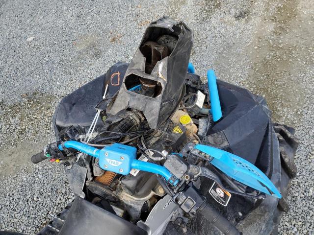 3JBMWAX24HJ000075 - 2017 CAN-AM RENEGADE X 双色 照片 9