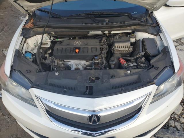 19VDE1F33FE****** - 2015 ACURA ILX 20 WHITE photo 11