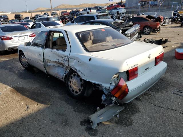 JT8BH28F4V0086487 - 1997 LEXUS LS 400 WHITE photo 2