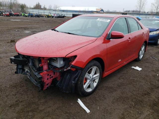 4T1BF1FKXCU546738 - 2012 TOYOTA CAMRY SE A RED photo 1