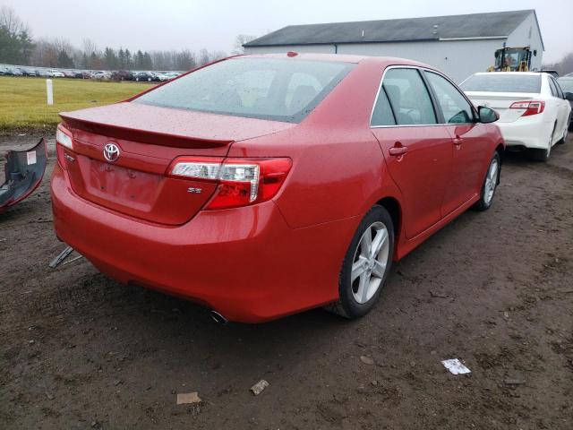 4T1BF1FKXCU546738 - 2012 TOYOTA CAMRY SE A RED photo 3