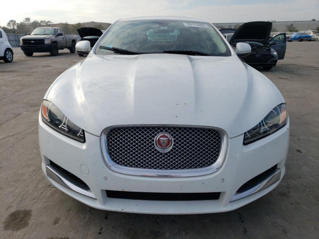 SAJWA0F7XF8U64467 - 2015 JAGUAR XF 3.0 SPO WHITE photo 5